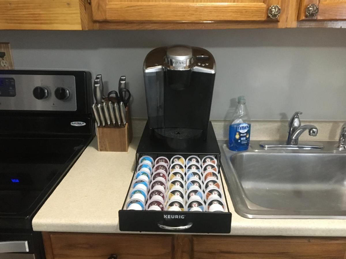 Just Like Being At Home- Newly Renovated Unit North Troy Extérieur photo